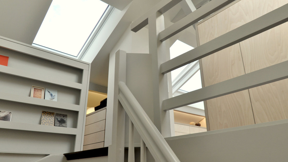 Dachausbau EFH Binningen - Blick von Treppe